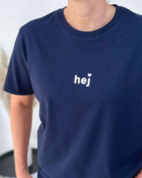 Herzlein® T-Shirt Essentials - "HEJ 🤍" in Navy