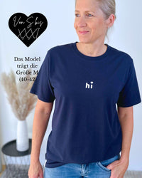 Herzlein® T-Shirt Essentials - "HI 🤍" in Navy