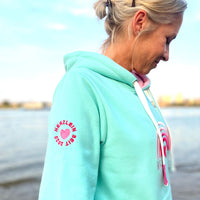 Herzlein® Hoodie für Damen Damenhoodie Kapuzenpullover aus Baumwolle mit Stick "Rainbow" Regenbogen in Mint Grün