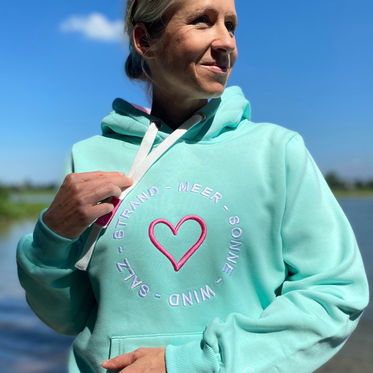 Herzlein® Hoodie "Strand - Meer - Sonne" in Mint