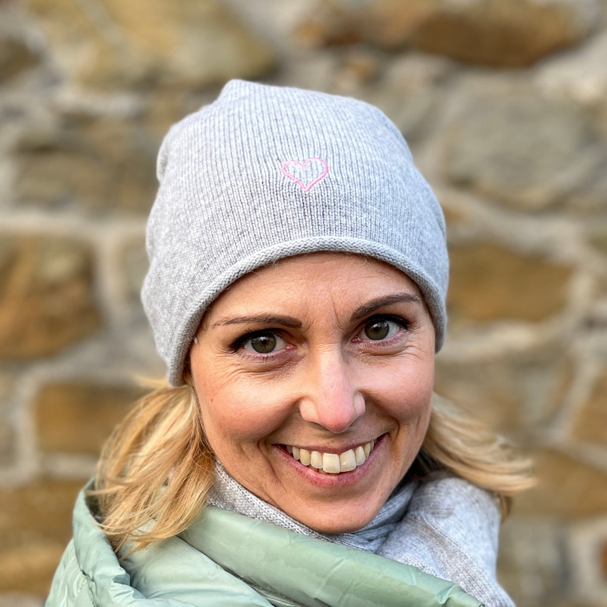 Herzlein® Kaschmir Beanie "Herzchen" in Grau