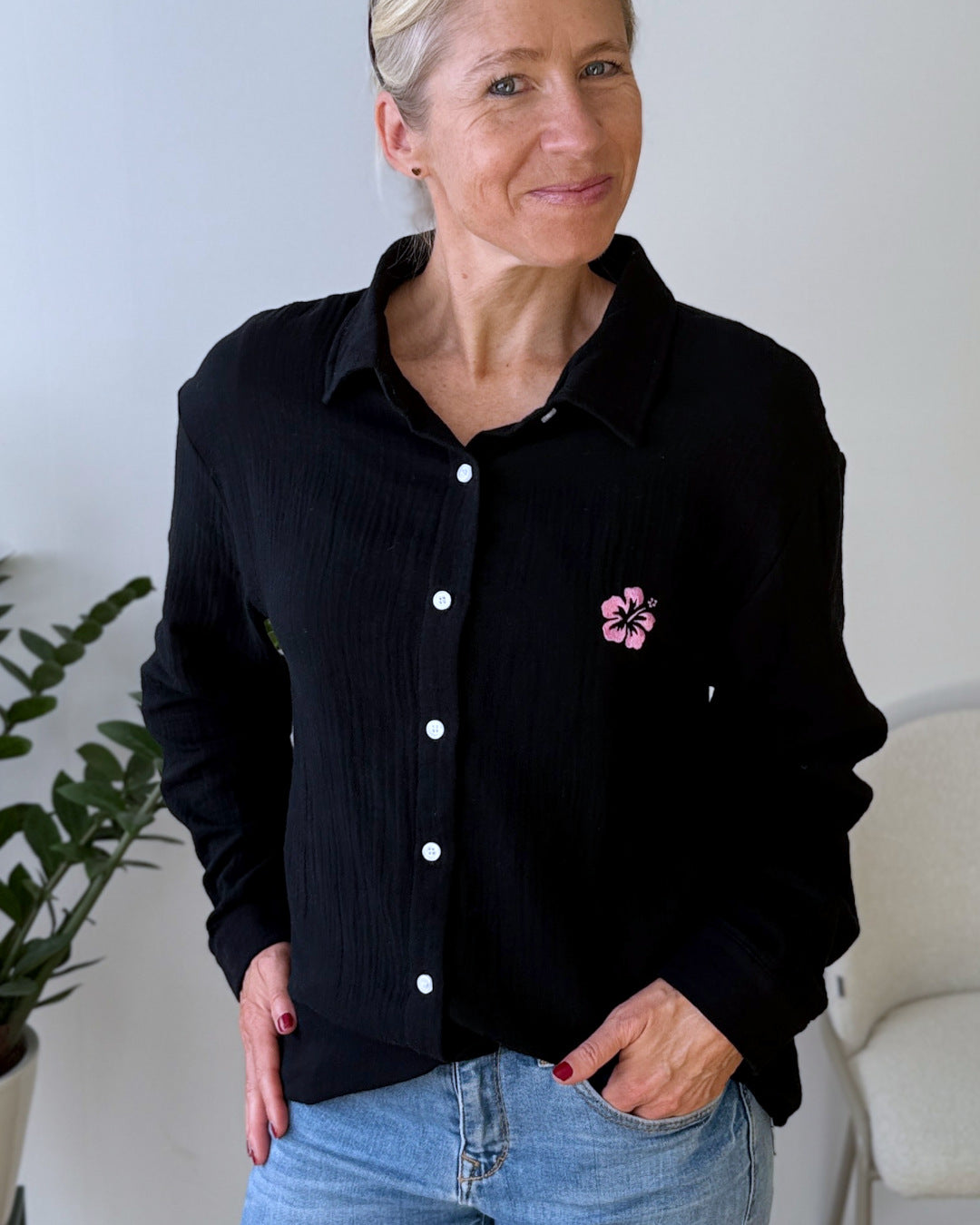 Herzlein® Musselin Bluse "Hibiscus" in Schwarz