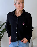 Herzlein® Musselin Bluse "Hibiscus" in Schwarz