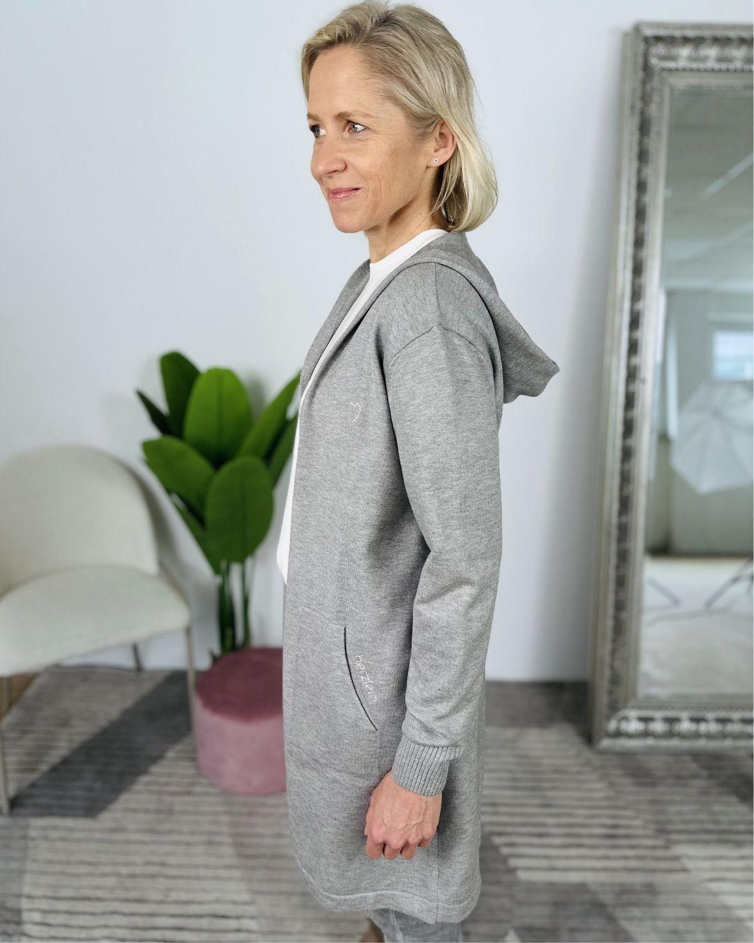 Herzlein® Cardigan in Hellgrau