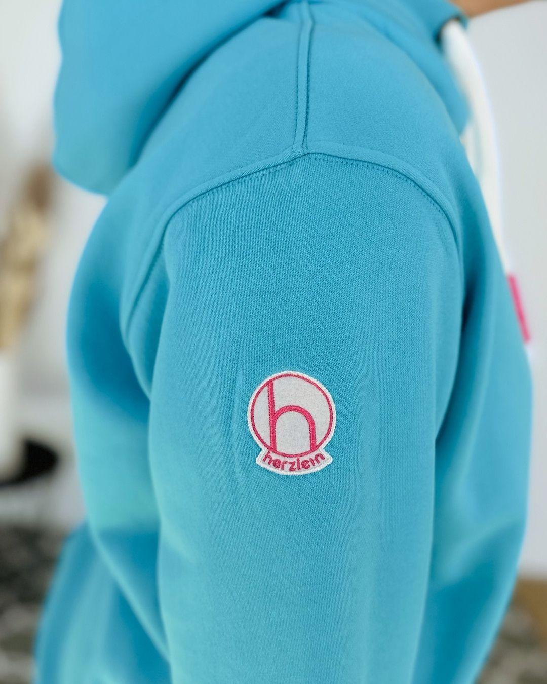 Herzlein® Cosy Hoodie "Herzchen" in Himmelblau