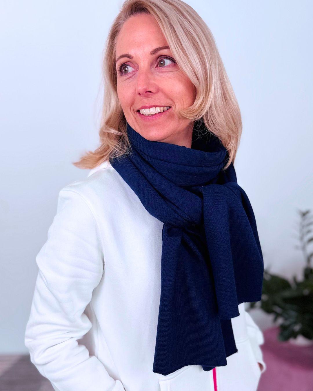Herzlein® Merino Schal in Navy