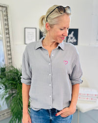 Herzlein® Musselin Bluse in Hell Grau
