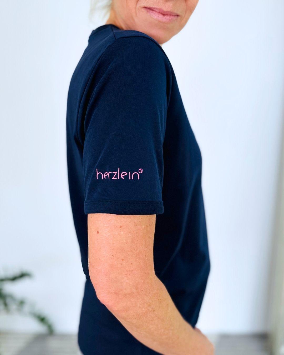 Herzlein_T-Shirt_Drei_Herzen_in_Navy