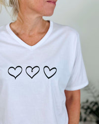 Herzlein_T-Shirt_Drei_Herzen_in_Weiss