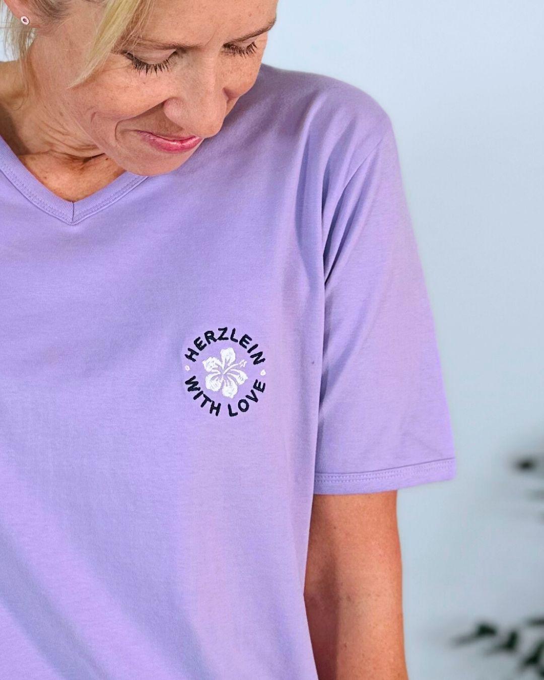 Herzlein_T-Shirt_Happy_Life_in_Lavendel