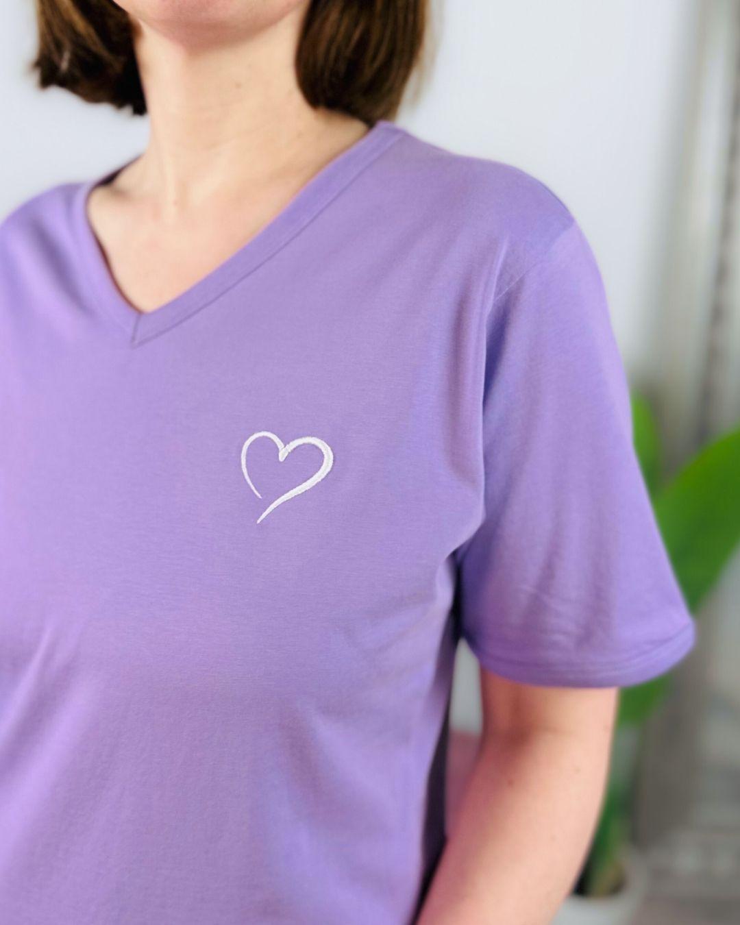 Herzlein® T-Shirt mit "Herzchen-Stick" in Lavendel