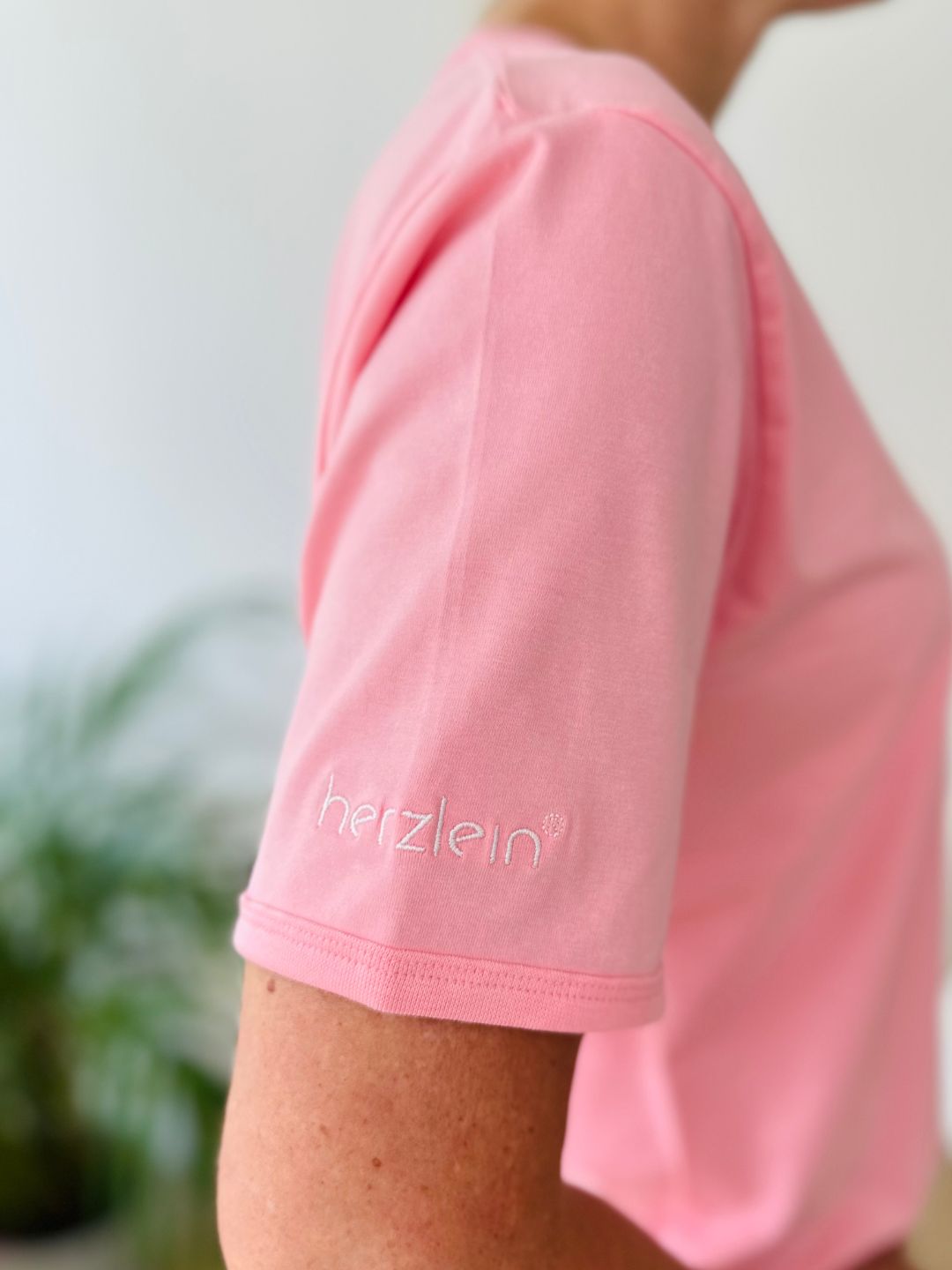 Herzlein® T-Shirt mit "Herzchen-Stick" in Coral