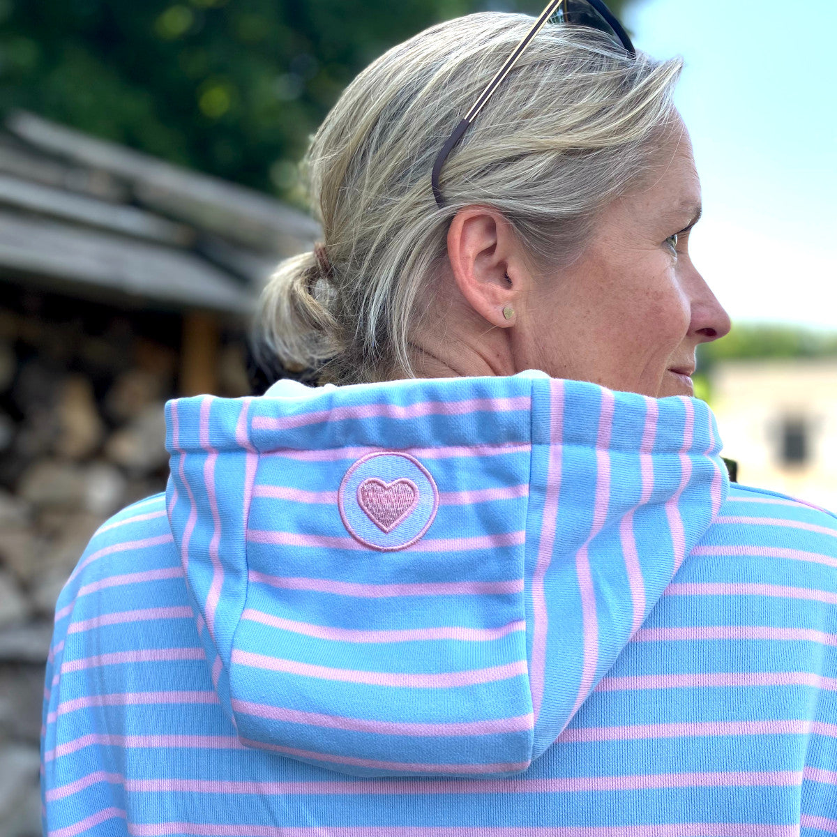 Herzlein® Hoodie mit Streifen - Hellblau / Rosa