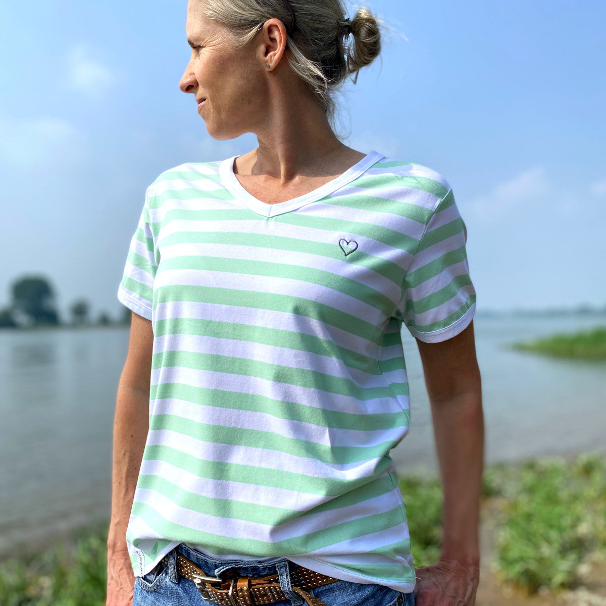 Herzlein® T-Shirt "Leni" gestreift in Hellgrün - Weiß
