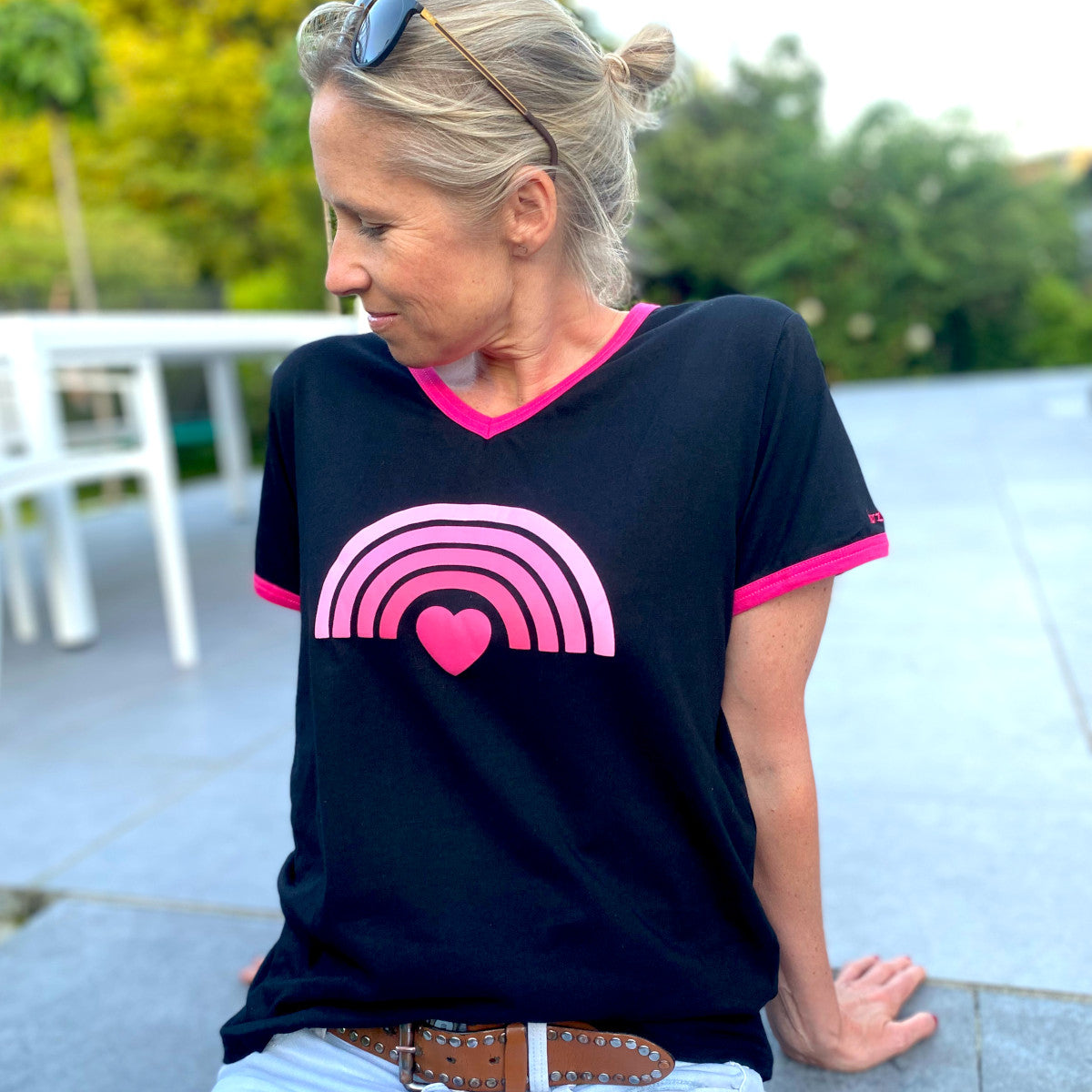 Herzlein® T-Shirt "Rainbow" in Schwarz