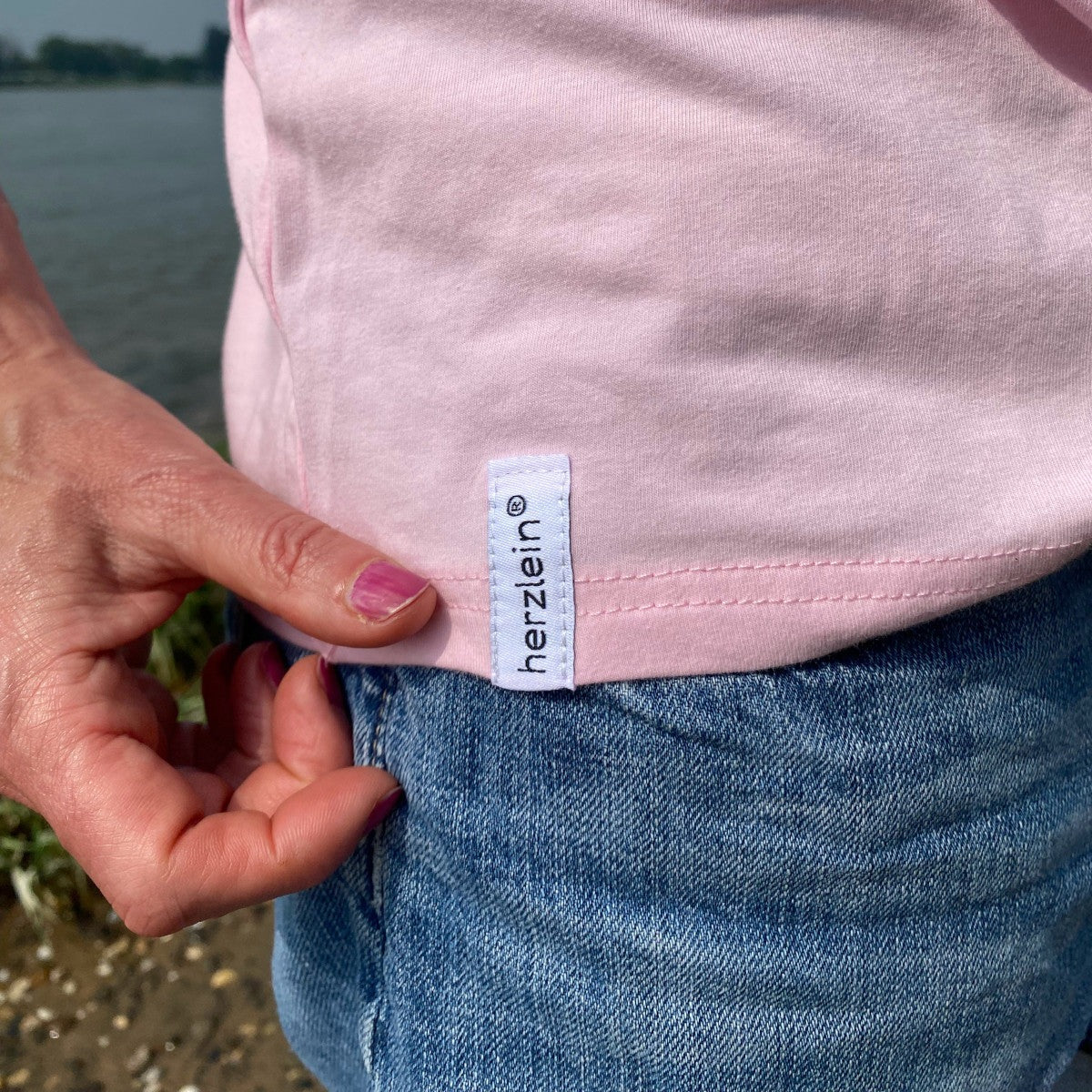 Herzlein® T-Shirt "Louisa" in Rosa Shirt für Damen aus Baumwolle Damenshirt mit Herzchen Stick