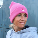 Herzlein® Beanie Mütze Strickmütze mit Umschlag und edlem Herzchen Stick für Damen Frauen Mädchen