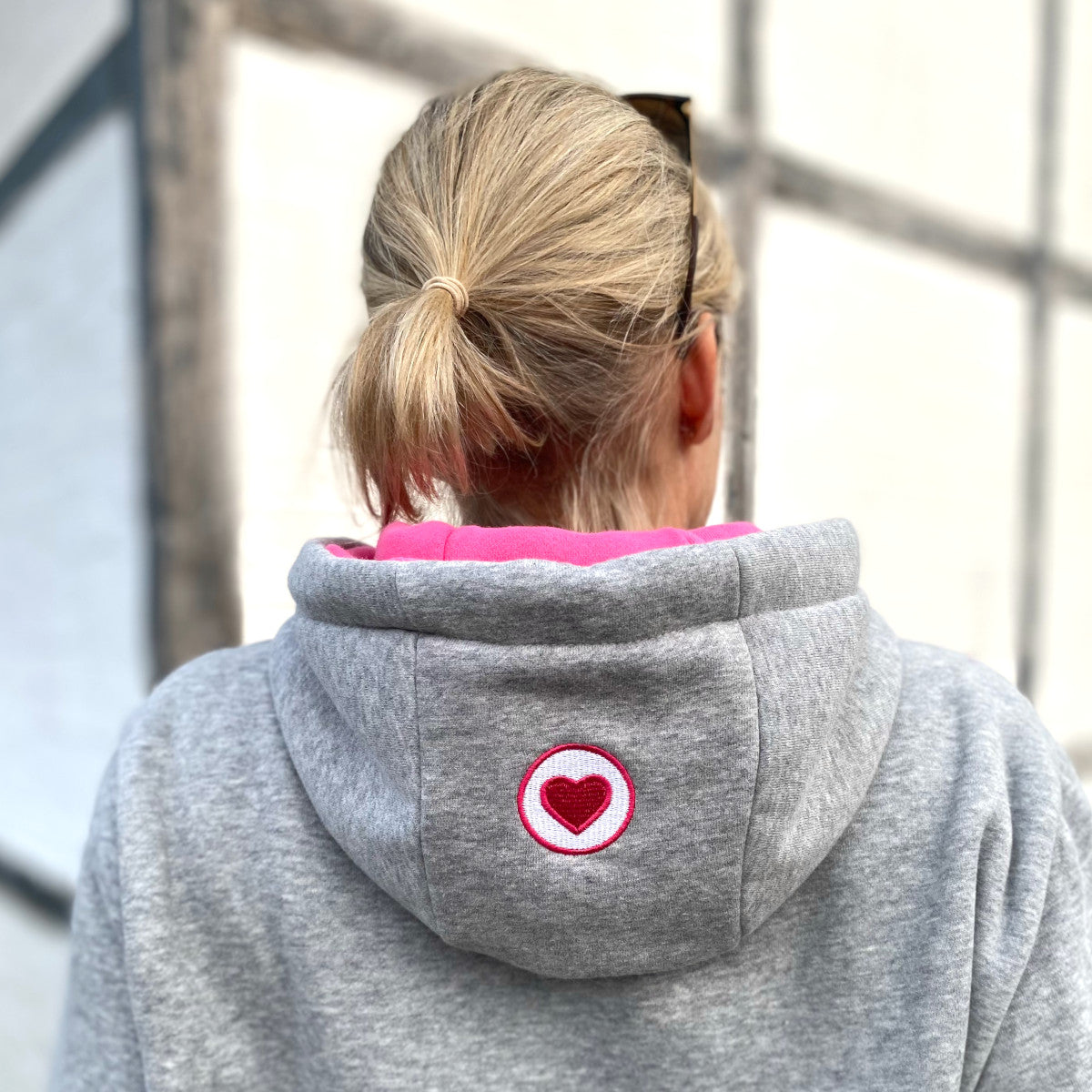 Herzlein® Hoodie in Hellgrau Weiss meliert