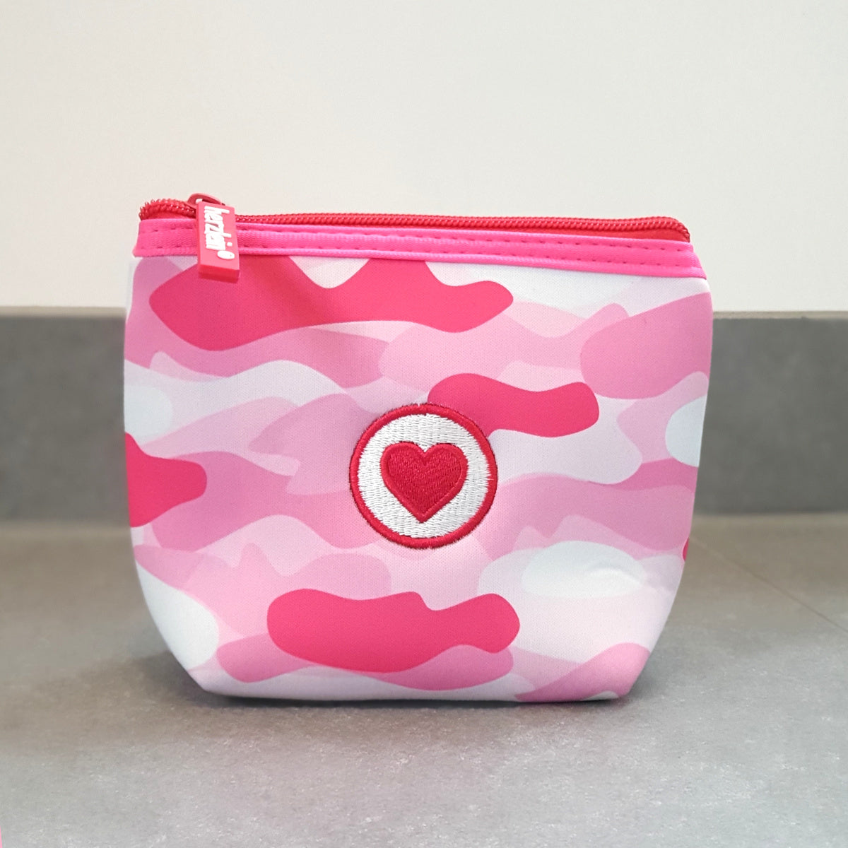 Süße Herzlein® Tasche Täschchen Kulturbeutel Kulturtasche aus Neopren mit Herz Herzchen Stick