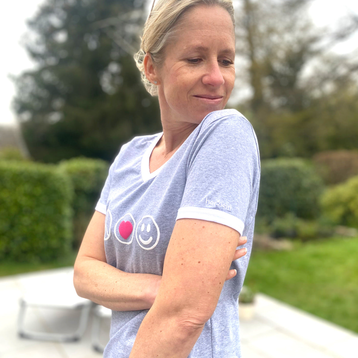 Herzlein® T-Shirt "Peace" in Hellgrau Grau Weiss meliert mit Pink aus Baumwolle Shirt für Damen